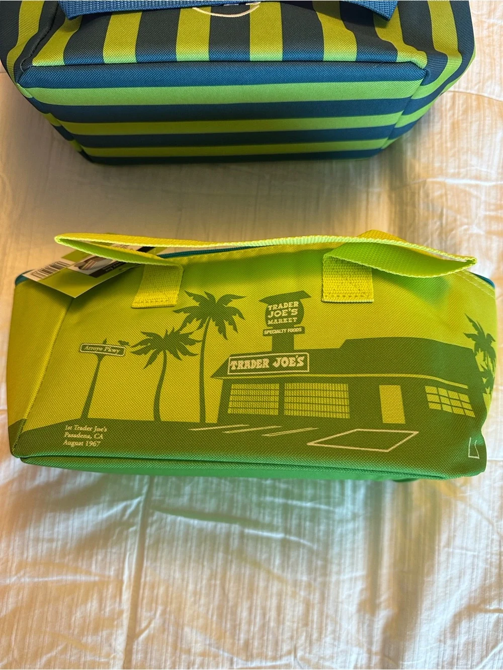 Neoprene Lunch Tote - Bright Teal